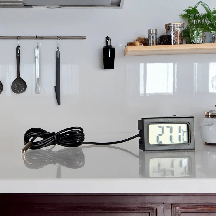 lcd termometr elektroniczny do cieczy z sonda bimberek
