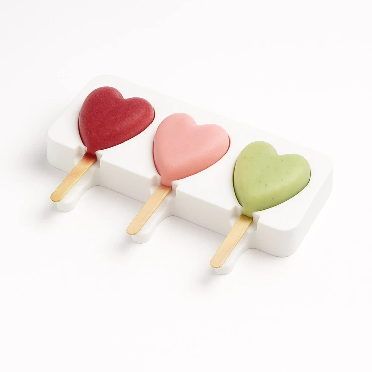 Foremka na lody w ksztalcie serca na patyku bimberek trzy lody