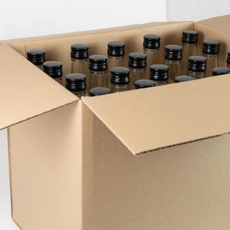 Butelki krysztal 500ml w kartonie z przekladkamibimberek