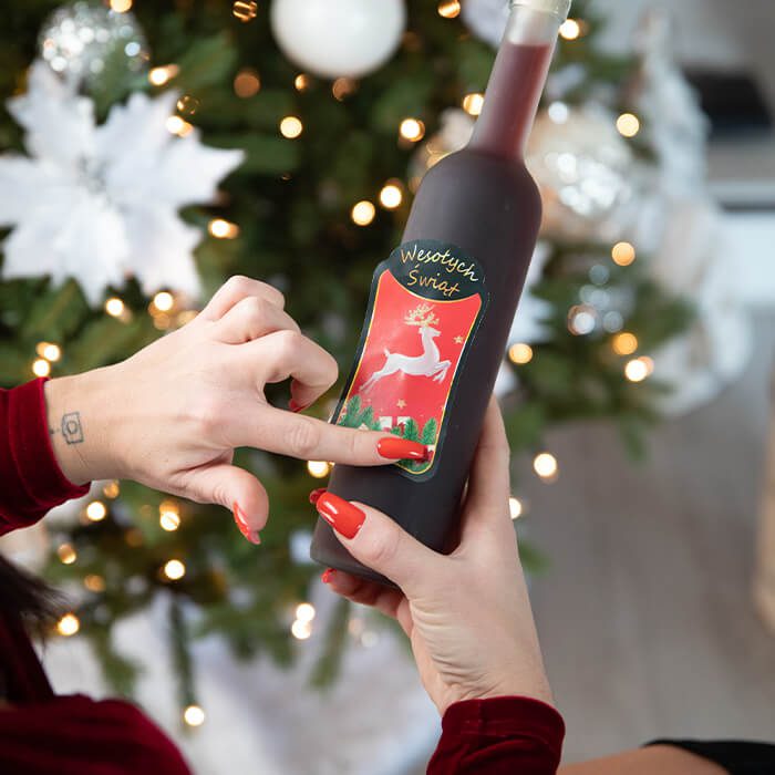 Świąteczne butelki na likiery, nalewki – eleganckie opakowanie na świąteczne alkohole, etykiety premium
