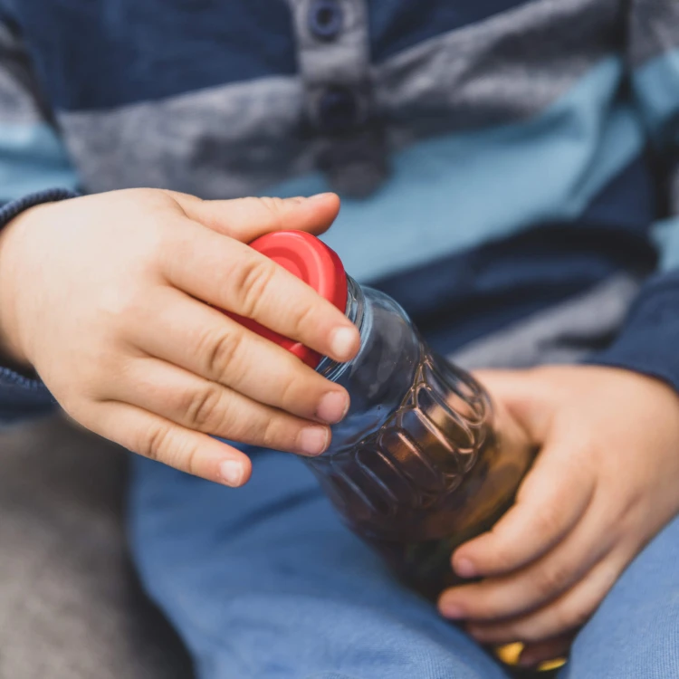butelka JUICE szklana wieczko fi43