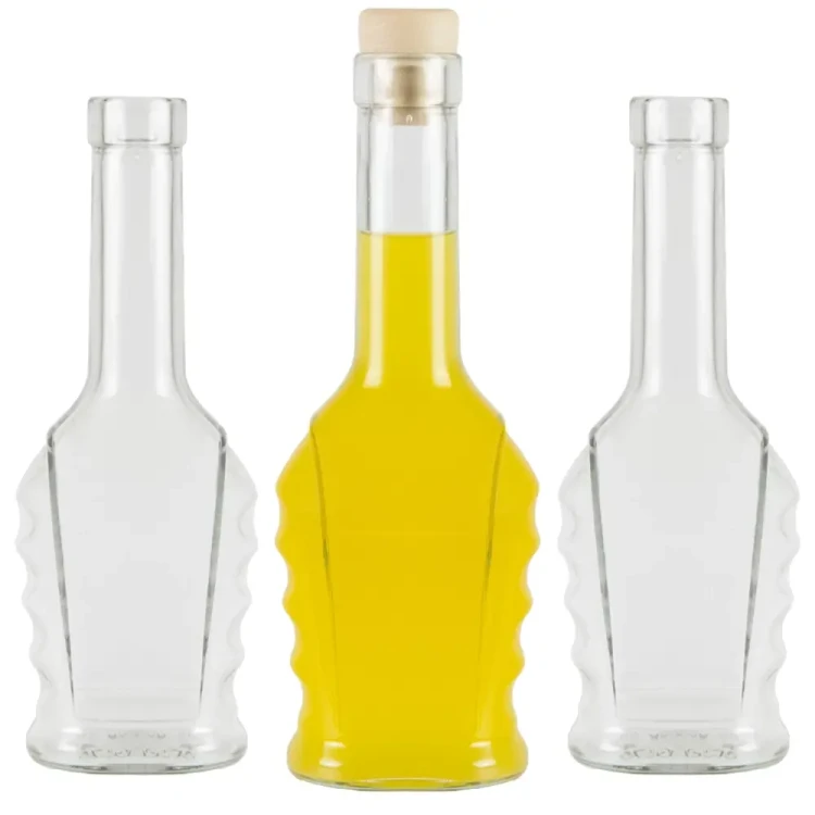 Ozdobna butelka na nalewki Petri 250ml Bimberek zestaw