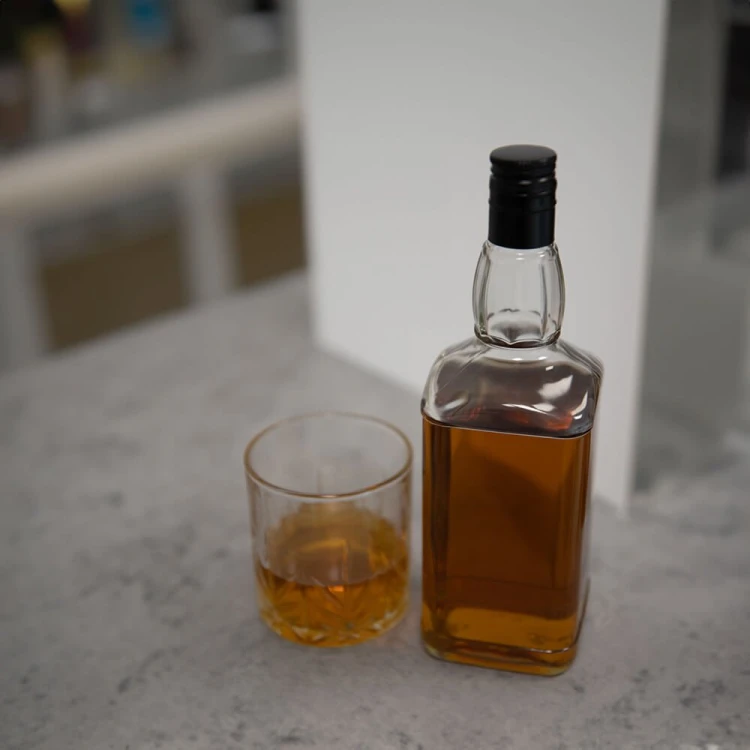 butelka na whisky Daniels 700ml Bimberek 3